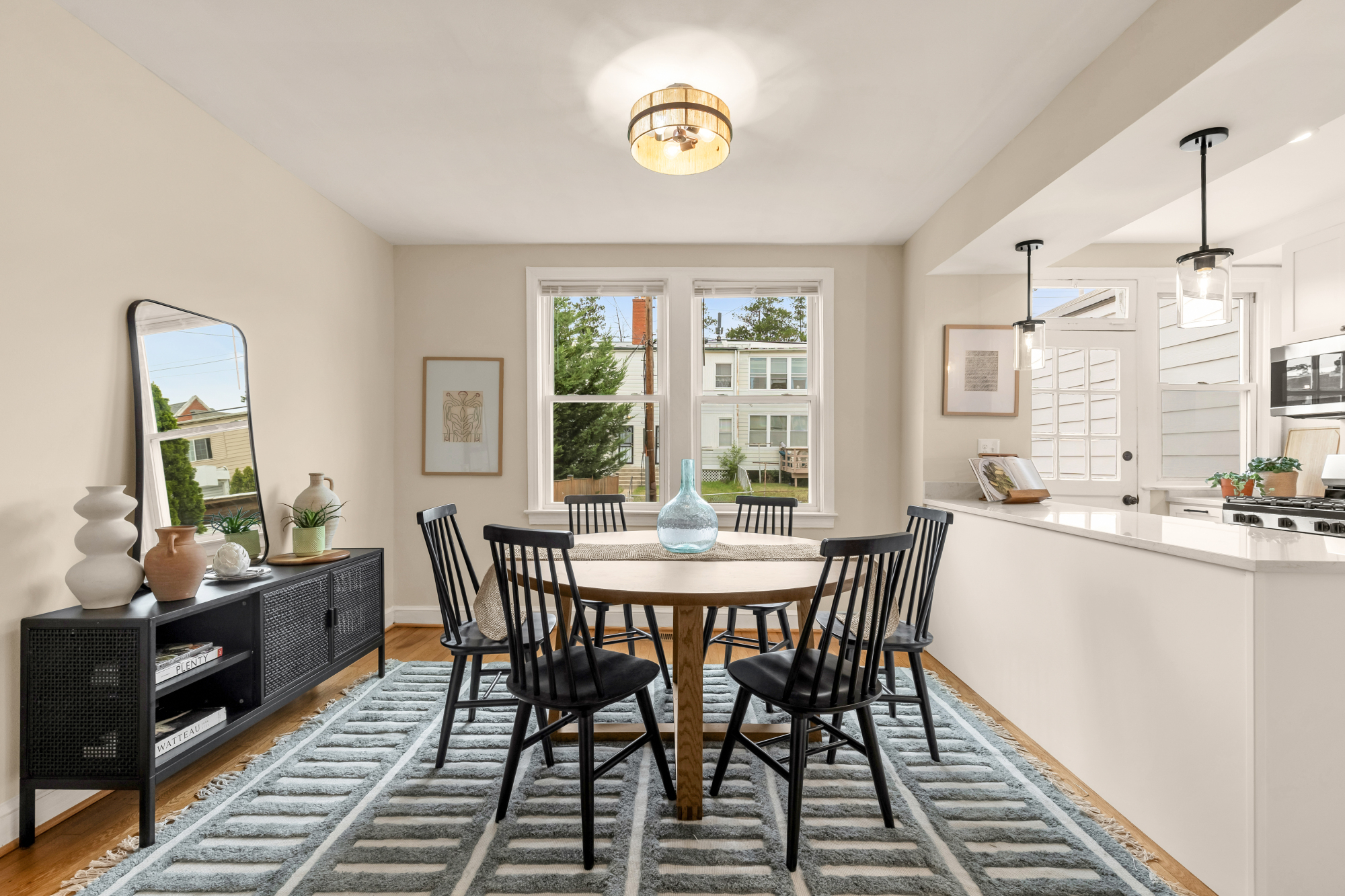 4002 10th ST NE DC  Dining room 